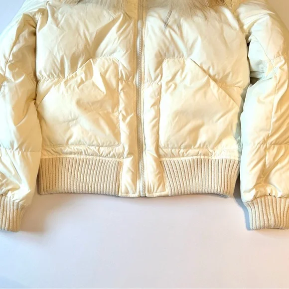 BCBG Maxazria Cream Puffer Down Bomber Style Jacket with Raccoon Fur Collar - Picture 9 of 12